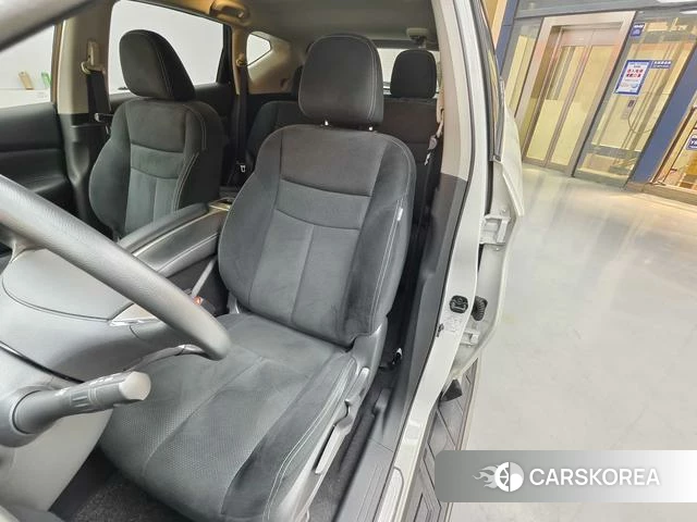 Nissan Loulan id 4298385 из Китая 32