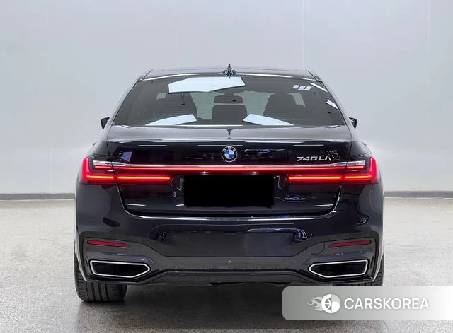 BMW 7 series id 3902341 из Китая 32