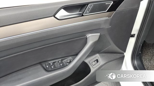 Volkswagen Arteon id 4224879 из Кореи 32