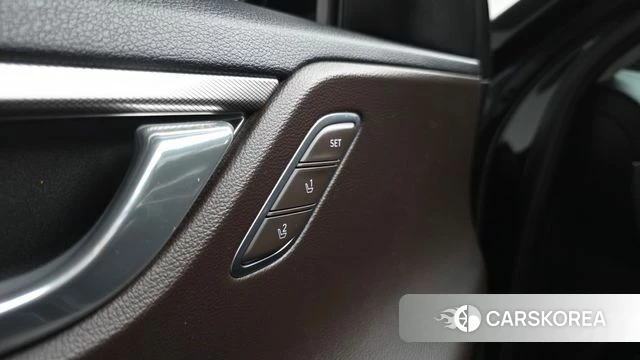 Hyundai The New Grandeur IG id 4936895 из Кореи 32