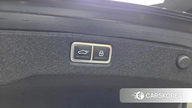Hyundai Sonata D Edge Hybrid (DN8) id 4336757 из Кореи 32