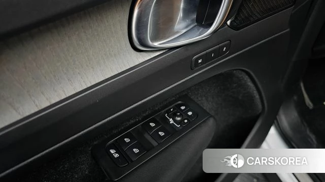 Volvo XC40 id 4188139 из Кореи 32