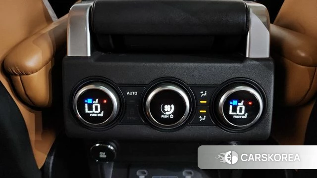 Land Rover Discovery 5 id 4448138 из Кореи 32