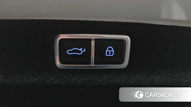 Hyundai Grandeur Hybrid (GN7) id 4921514 из Кореи 32
