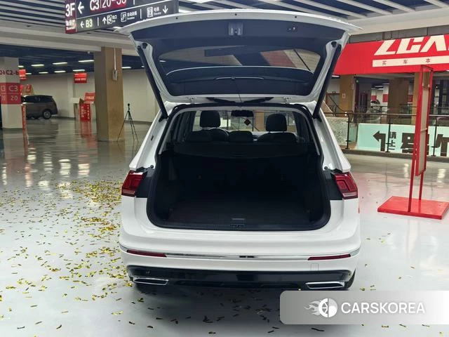 Volkswagen Tiguan L id 4290500 из Китая 32