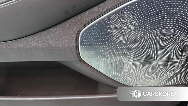 Genesis G90 id 4519980 из Кореи 32