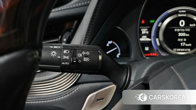 Lexus LS500h 5th generation id 4224491 из Кореи 32