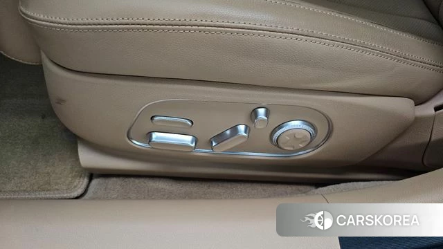 Genesis G90 (RS4) id 4624285 из Кореи 32