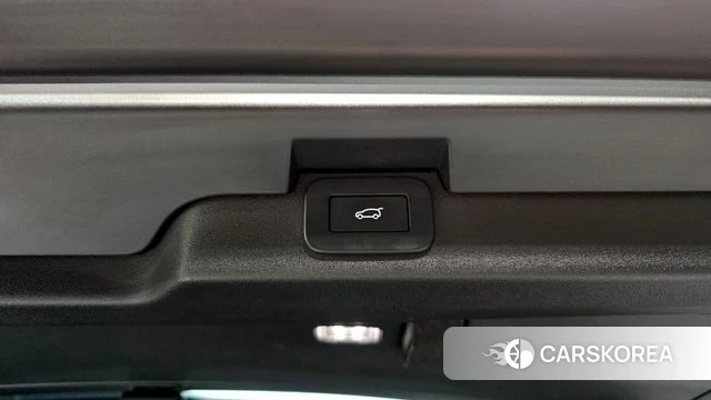 Land Rover Discovery 5 id 4388252 из Кореи 32
