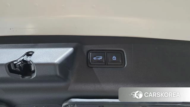 Hyundai Santa Fe (MX5) id 4612278 из Кореи 32