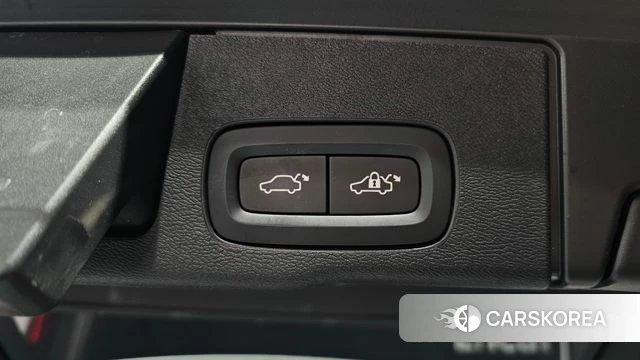 Volvo XC60 second Generation id 4396341 из Кореи 32