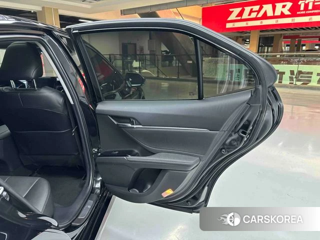 Toyota Camry id 4261116 из Китая 32