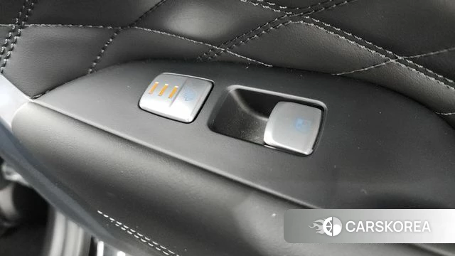 Genesis The New G70 id 4507316 из Кореи 32