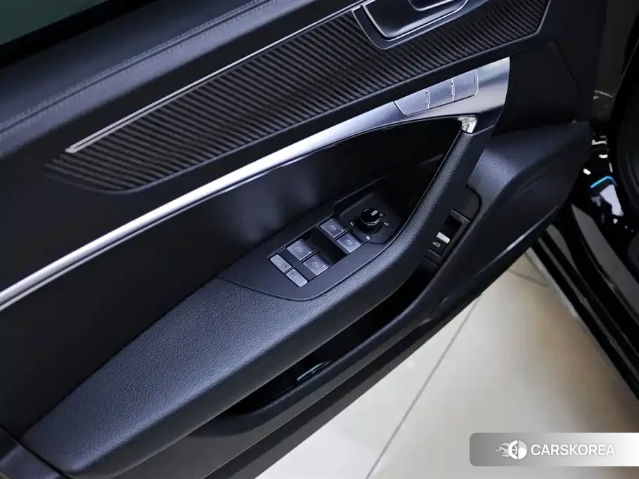 Audi S6 id 4559856 из Китая 32