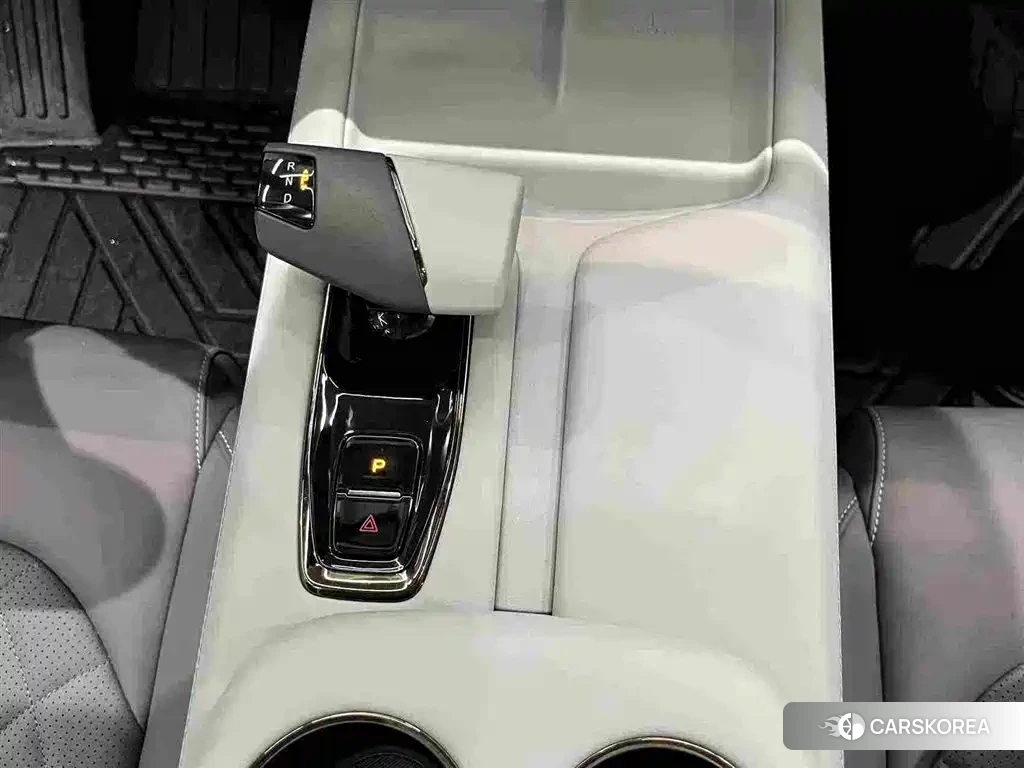 Chang'an Changan UNI-Z New Energy id 4583760 из Китая 32