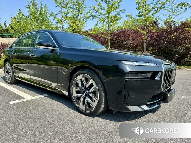 BMW 7 series id 4258748 из Китая 32