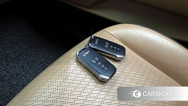 Kia Carnival 4th generation id 4282601 из Кореи 32