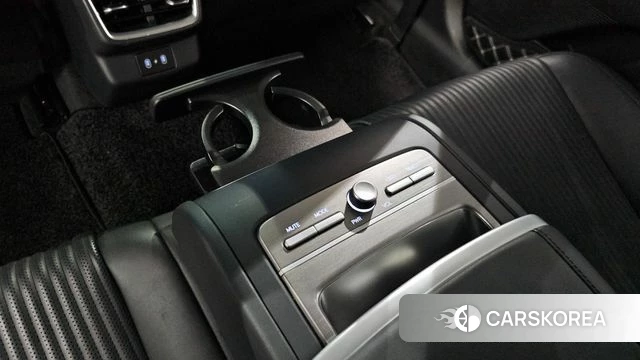 Hyundai Grandeur Hybrid (GN7) id 4921915 из Кореи 32