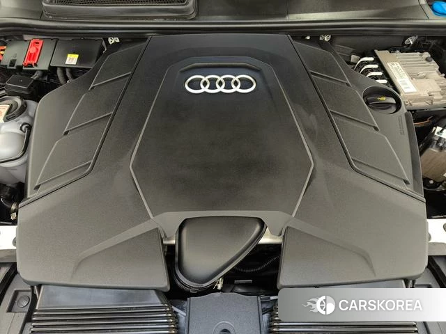 Audi Q8 id 4359340 из Китая 32