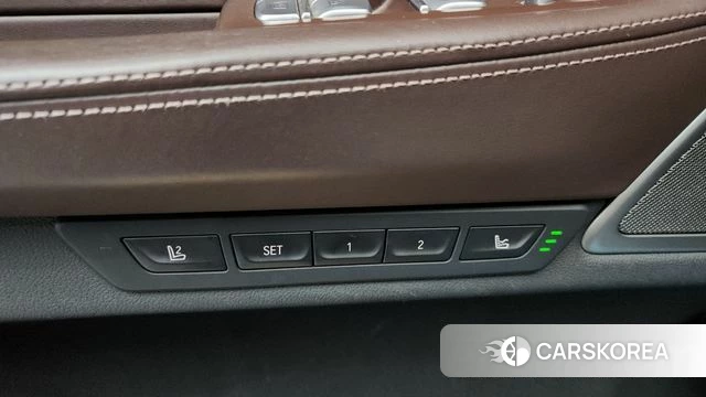 BMW 7 Series (G11) id 4310840 из Кореи 32
