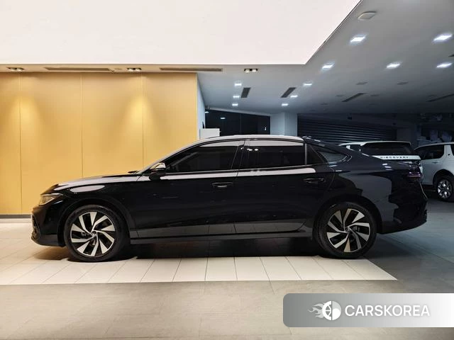 Volkswagen Passat id 4264151 из Китая 32