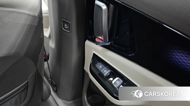 Kia Carnival 4th generation id 4670531 из Кореи 32