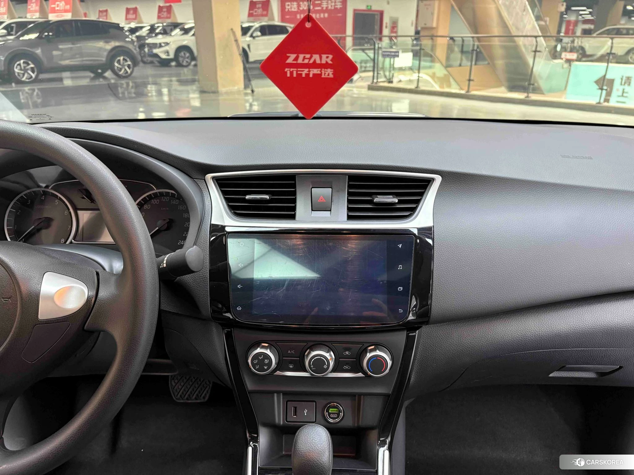 Nissan Xuan Yi id 4492969 из Китая 32