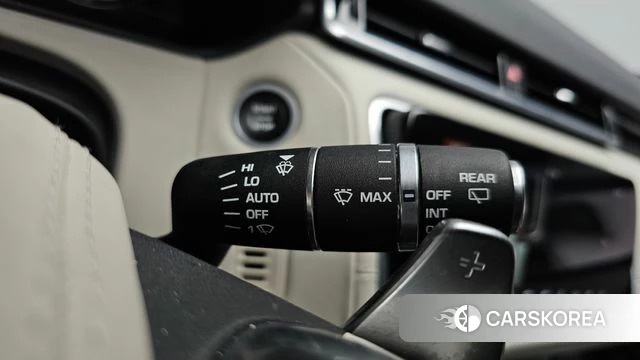 Land Rover Range Rover Velar id 4865462 из Кореи 32