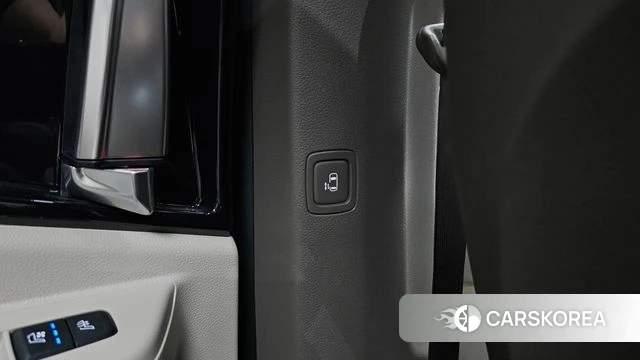 Kia The New Carnival 4th Generation id 4617534 из Кореи 32