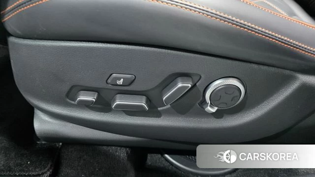 Genesis GV70 id 4229994 из Кореи 32