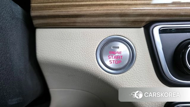 Kia Come New K7 id 4318110 из Кореи 32