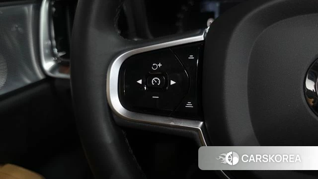 Volvo V60 Cross-Country 2nd Generation id 4753516 из Кореи 32