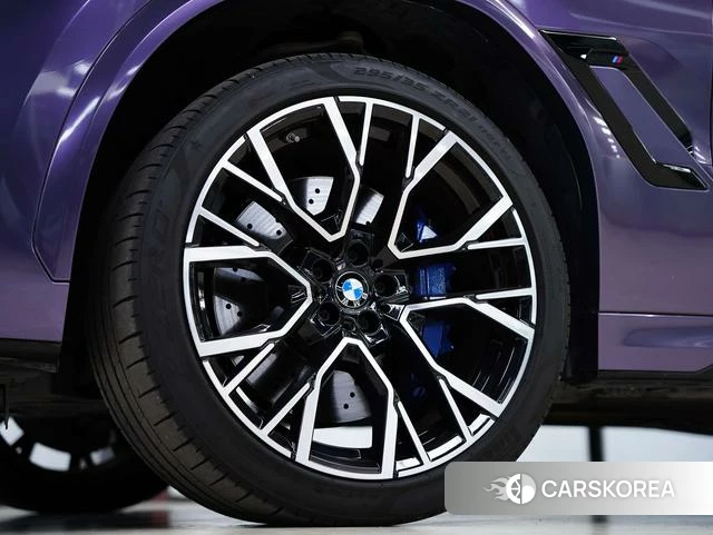 BMW X6 M id 4291464 из Китая 32