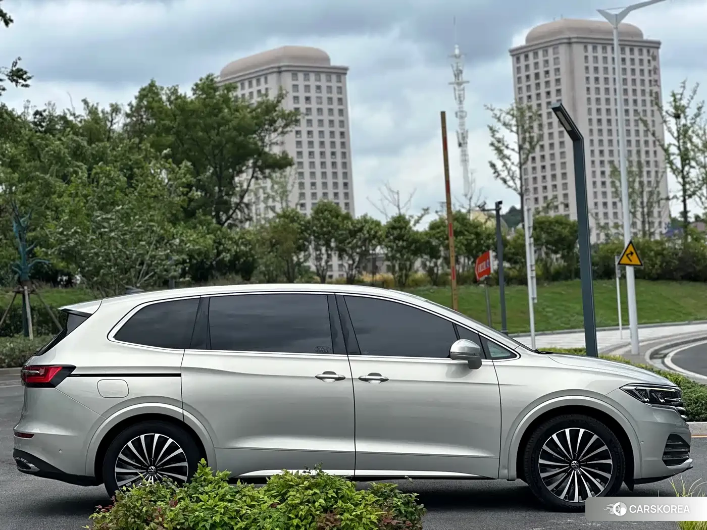 Volkswagen Viloran id 4547335 из Китая 32