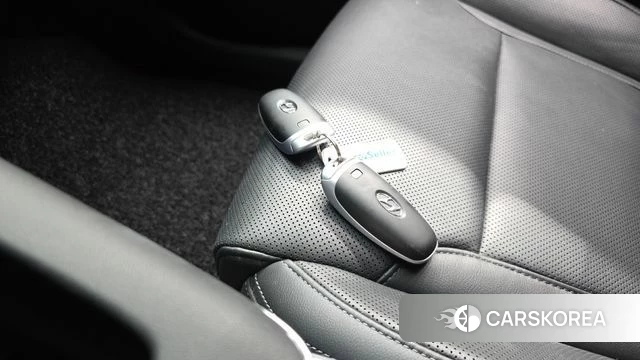 Hyundai The New Grandeur IG id 4268579 из Кореи 32
