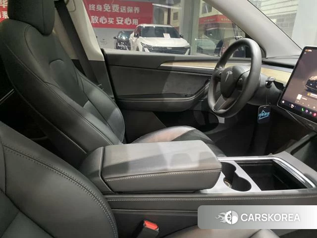 Tesla Model Y id 4182695 из Китая 32