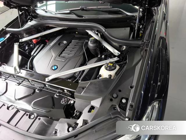BMW X6 id 4264033 из Китая 32