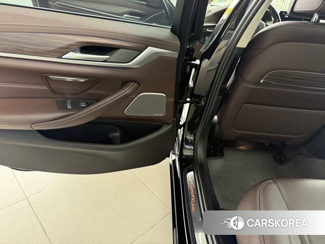 BMW 5 series id 4221394 из Китая 32