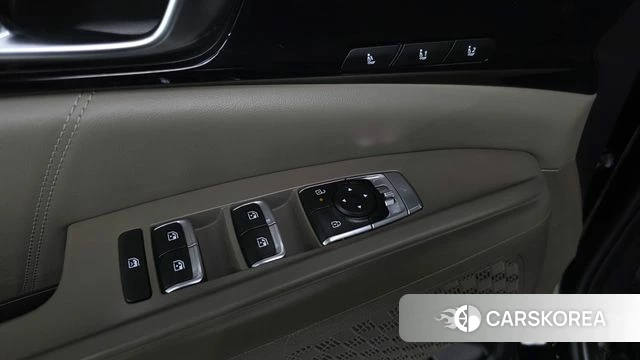 Kia The New Carnival 4th Generation id 4266746 из Кореи 32