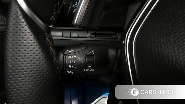 Peugeot 5008 second generation id 4232957 из Кореи 32