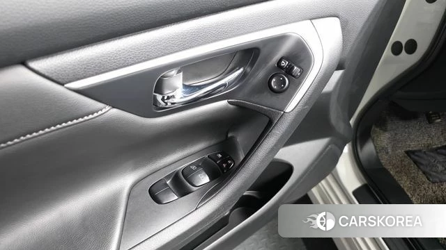 Nissan Altima id 4508531 из Кореи 32