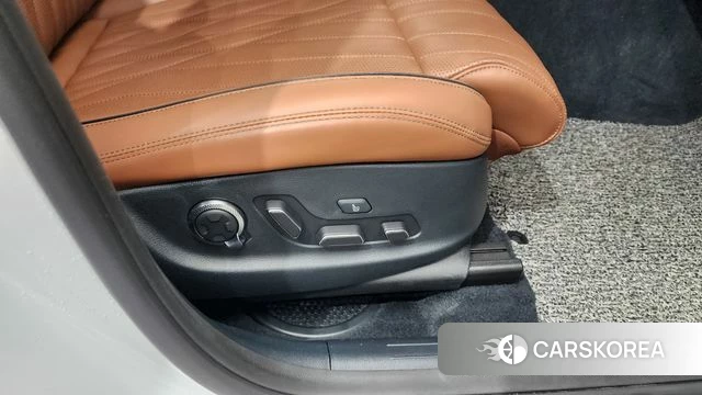 Genesis GV70 id 4194966 из Кореи 32