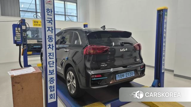 Kia Niro EV id 4641797 из Кореи 32