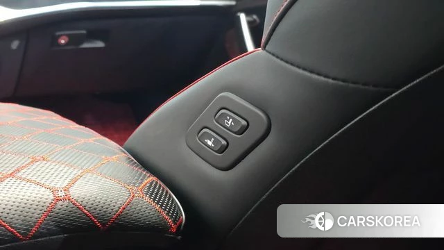 Kia Stinger Meister id 4922820 из Кореи 32
