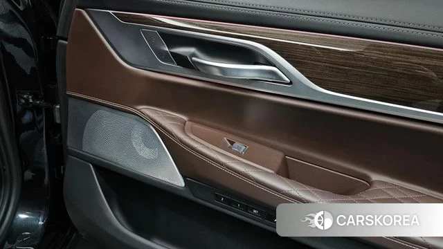 BMW 7 Series (G11) id 4707382 из Кореи 32