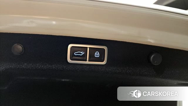Hyundai Grandeur (GN7) id 4337455 из Кореи 32