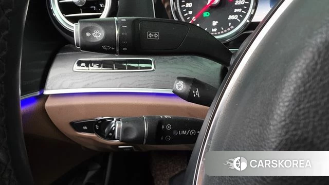 Mercedes-Benz E-Class W213 id 4713310 из Кореи 32