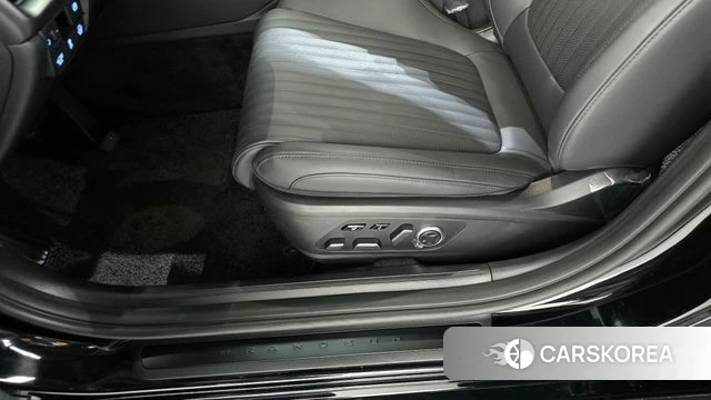 Hyundai Grandeur Hybrid (GN7) id 4847376 из Кореи 32