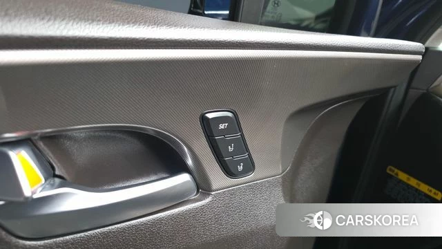 Hyundai Santa Fe TM id 4937781 из Кореи 32