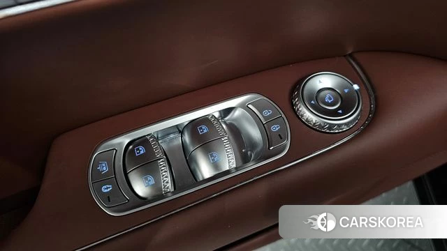 Genesis G90 (RS4) id 4442817 из Кореи 32